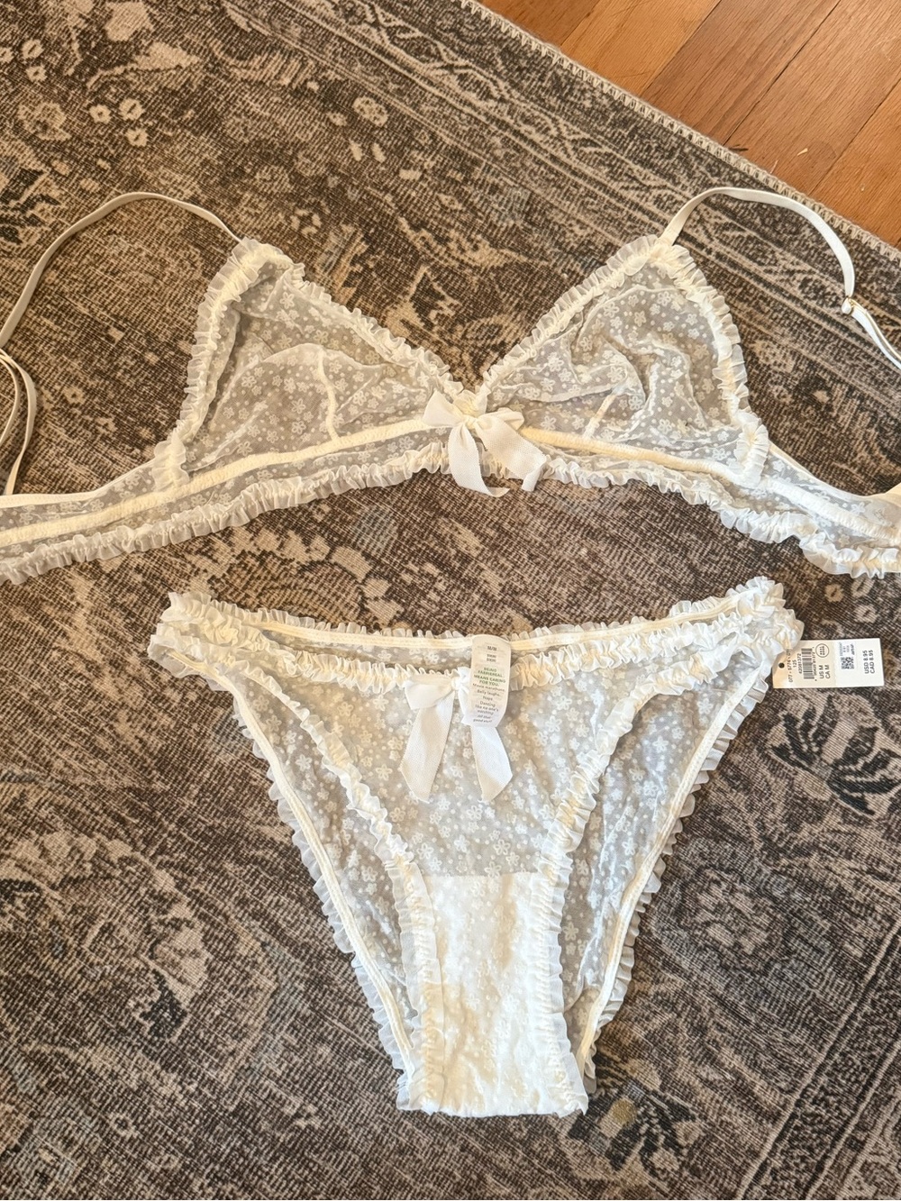 NEW aerie White Sheer Floral Lace Bralette & Bikini Panty Set